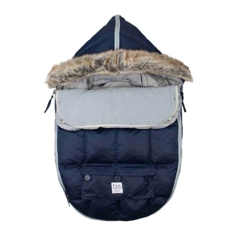 7 A.M. Enfant Le Sac Igloo, 6-18 months, Excellent Condition
